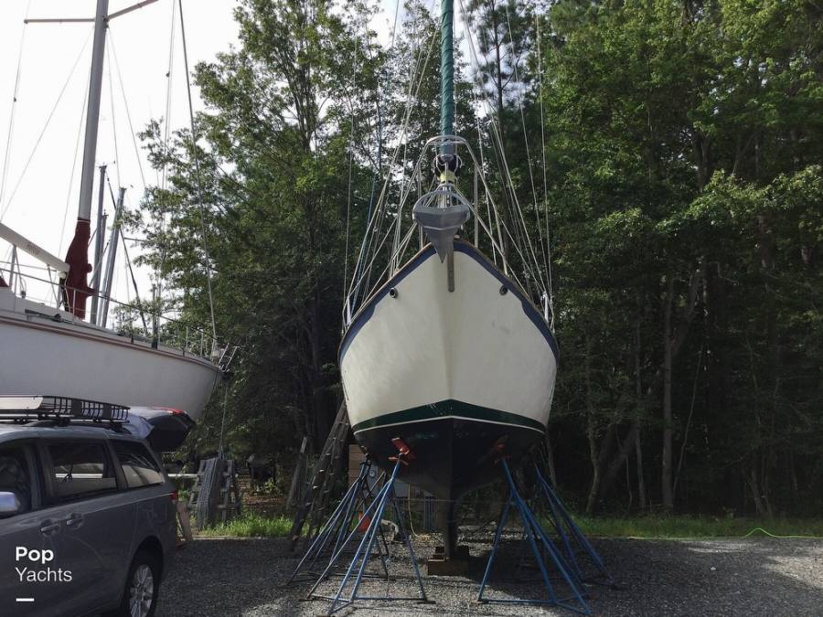 1977 Crealock 37 Sail Boats, Cruisers For Sale in Deltaville, Virginia