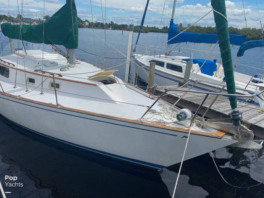 1982 Morgan 32 Sail Boats, Cruisers For Sale in Tarpon Springs, Florida