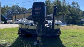 2009, Ranger Boats, Z520 Comanche