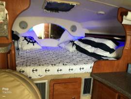 2005, Rinker, 312 Fiesta Vee