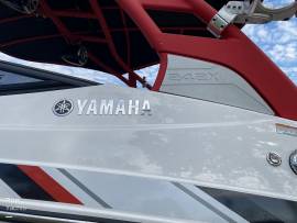 2019, Yamaha, 242XE