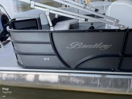 2022, Bentley, 240 Cruise RE