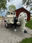 2000, Parker Marine, 2320 SC