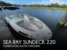 2004, Sea Ray, Sundeck 220