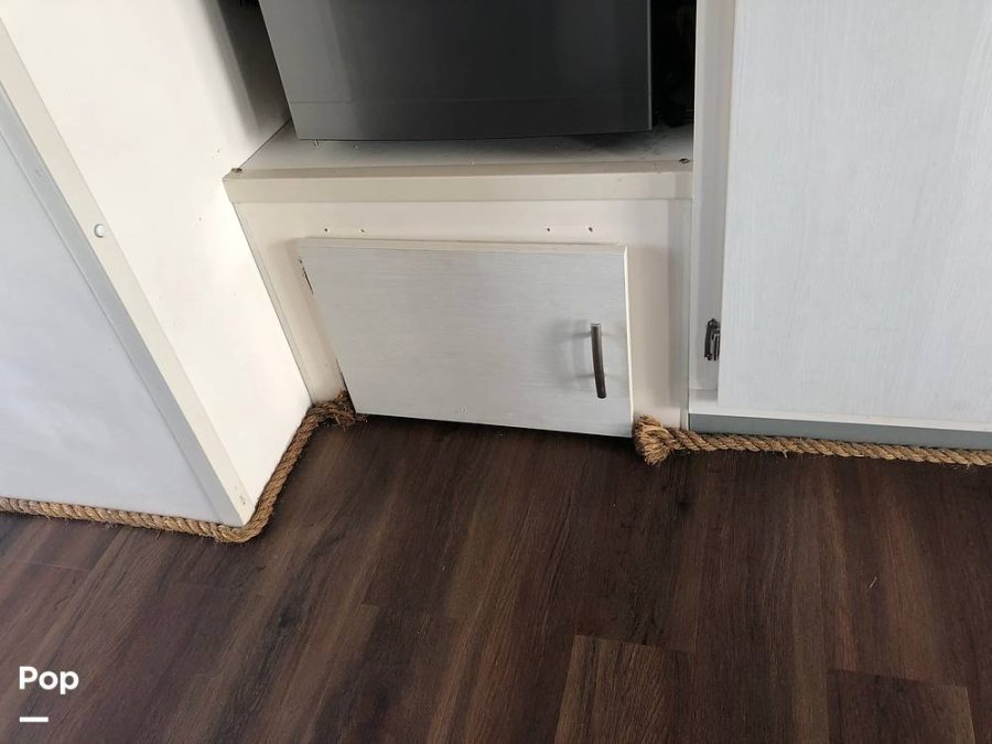 2002 Catamaran Cruisers L'il Hobo 35 Power Boats, Houseboats For Sale