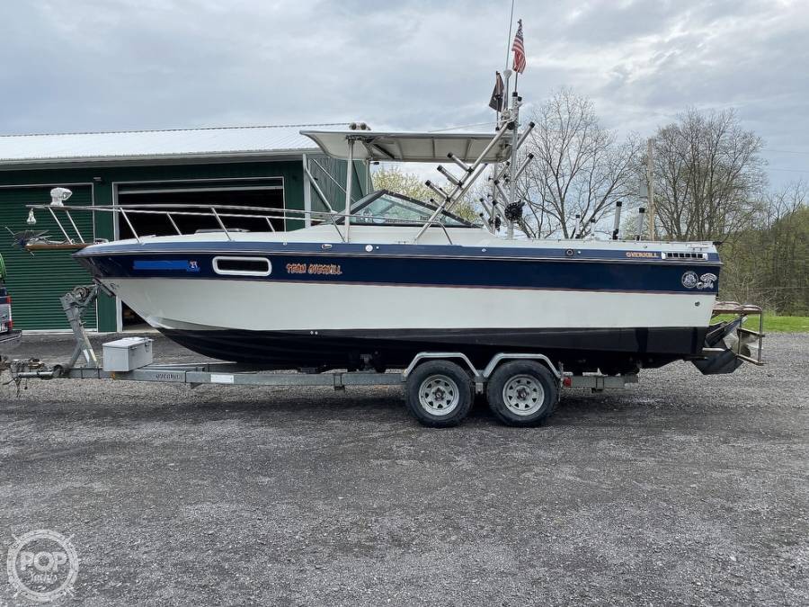 1987 Regal Royal 250XL Power Boats, Cuddy Cabins For Sale in Kempton