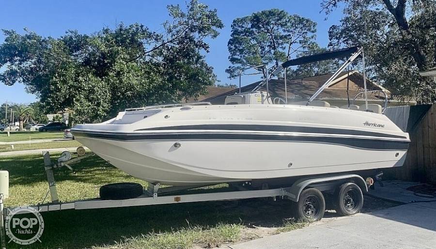 2019 Hurricane CC 19 OB Power Boats, Deck Boats For Sale in Weeki