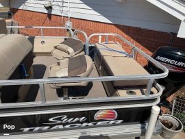 2018, Sun Tracker, Fishin' Barge 24 DLX