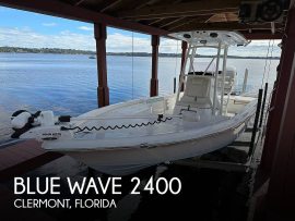 2022, Blue Wave, Pure Bay 2400