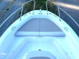 2021, Boston Whaler, 180 Dauntless