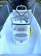 2021, Boston Whaler, 180 Dauntless