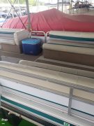 1995, Godfrey Pontoon, Hurricane 226