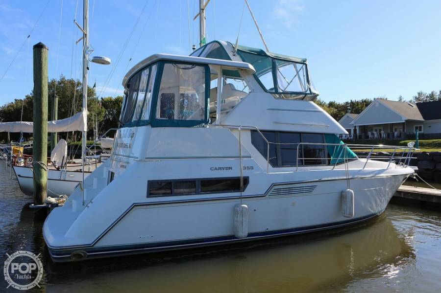 1995 Carver Aft Cabin 355 Power Boats, Aft Cabins For Sale in Stony