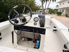 1996, Action Craft, Coastline 18