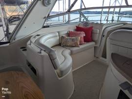 2005, Rinker, 342 Fiesta Vee