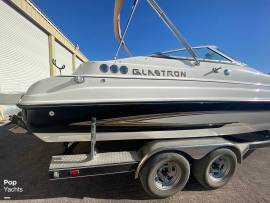 2005, Glastron, Dx235