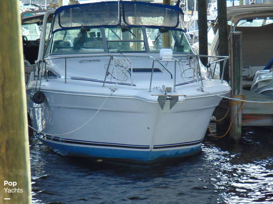 1990 Sea Ray 310 Express Cruiser Power Boats, Express