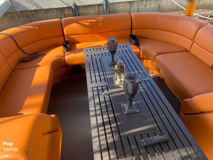 2022 Custom Tiki Bar Boat 30 Power Boats, Pontoon Boats For Sale in Tarpon Springs, Florida