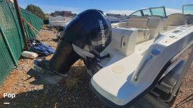 2013, Boston Whaler, Vantage 230